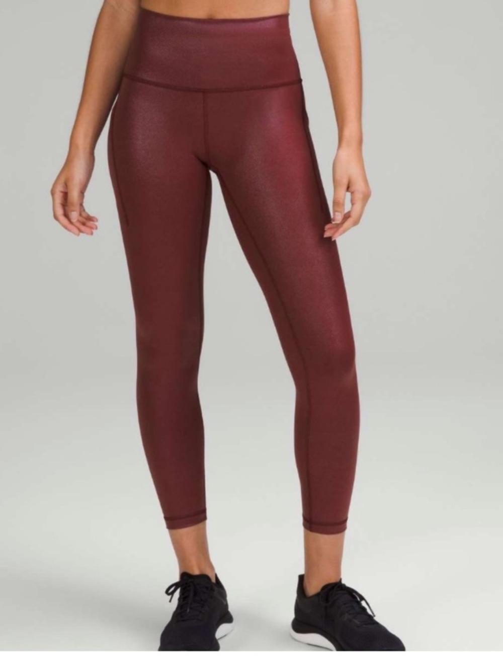 Lululemon wonder train High rise foil Burgundy Leggings size 2